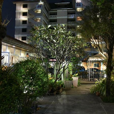 The Canal Hotel Bangkok Luaran gambar